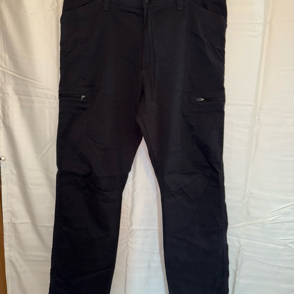 Wrangler Black Cargo Pants Straight-Leg Design